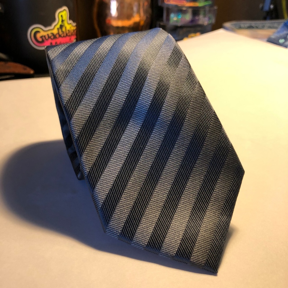 Alfani Silver/Gray Striped Tie